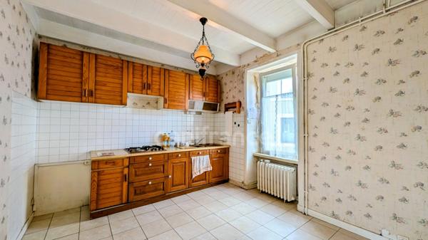 MAISON 75 m² - 2 CHAMBRES - TERRAIN 400 m² - PONT DE BUIS LES QUIMERCH (29)