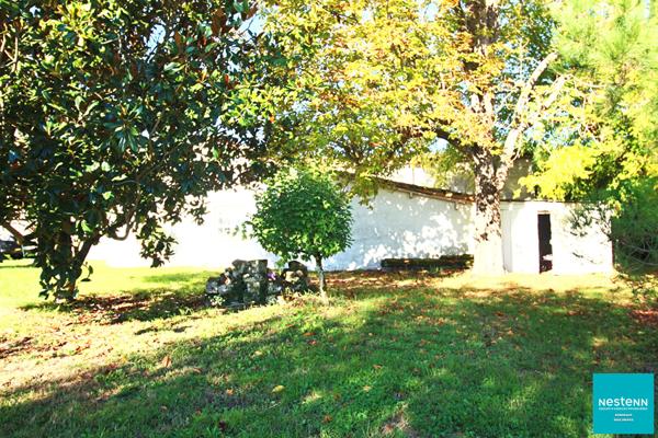 Maison Bourgeoise avec piscine et garages