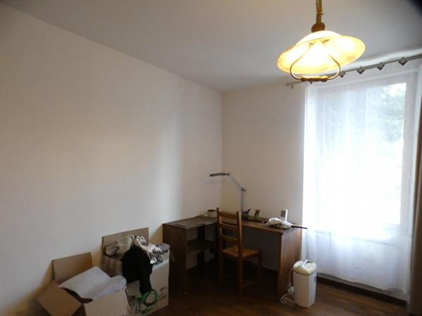 Maison en pierre avec 5 chambres au coeur d'Arnac Pompadour