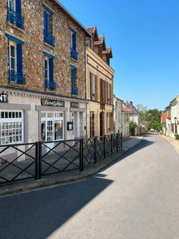 Appartement Mareil Marly 2 pièce(s) 38 m2 Loyer 740 €/mois charges comprises **  - Référence  5822