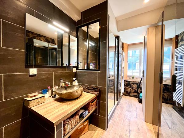 Appartement Saint Malo T1 bis 48 m2 + cave à vendre