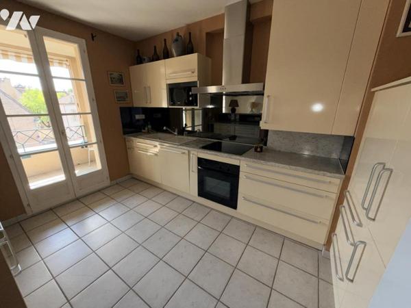 Vente BEAUNE Centre historique Appartement traversant de 90 m² avec ascenseur et garage