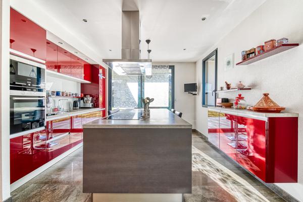 Angers (49000) CONTEMPORAINE - Bien d'Exception