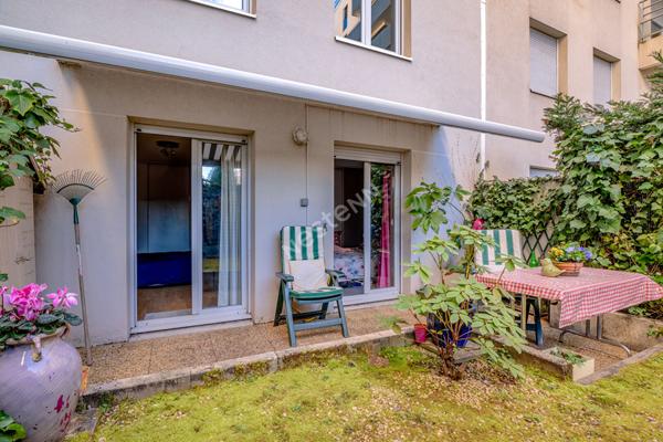 Appartement T3 80.79 m2 Villeurbanne GRATTE-CIEL, Traversant, Terrasse, Jardin, Loggia