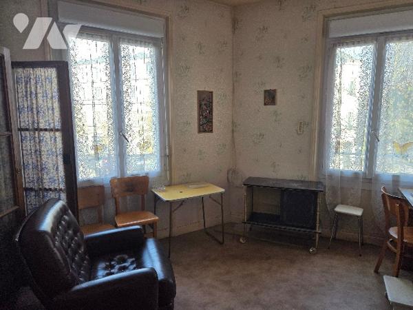 A VENDRE A REIMS - IMMEUBLE BOULEVARD SAINT MARCEAUX
