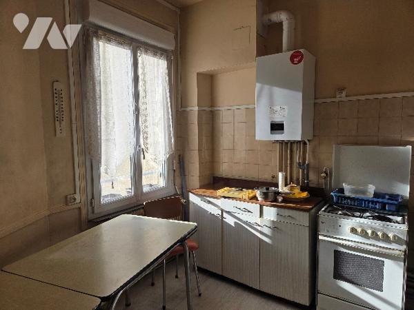 A VENDRE A REIMS - IMMEUBLE BOULEVARD SAINT MARCEAUX