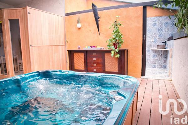 Maison à vendre 6 pièces 225 m² Uzès