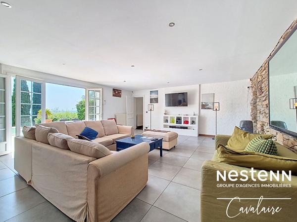 Maison Cavalaire-sur-mer 4 pièces 180 m2 vue mer et piscine