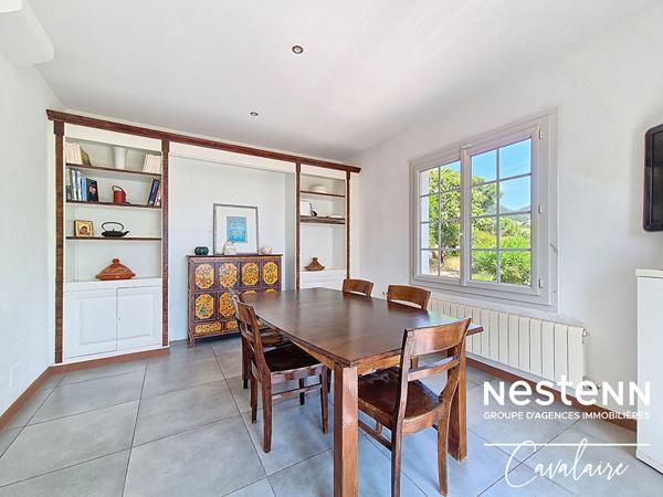 Maison Cavalaire-sur-mer 4 pièces 180 m2 vue mer et piscine