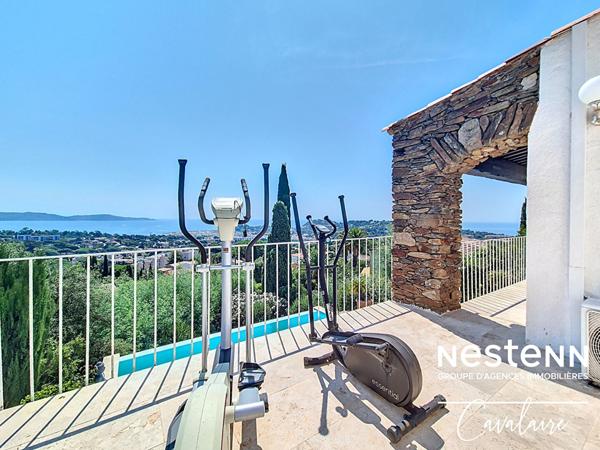 Maison Cavalaire-sur-mer 4 pièces 180 m2 vue mer et piscine