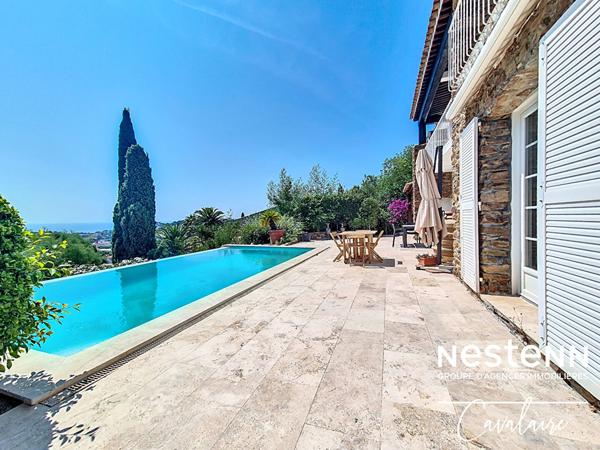 Maison Cavalaire-sur-mer 4 pièces 180 m2 vue mer et piscine