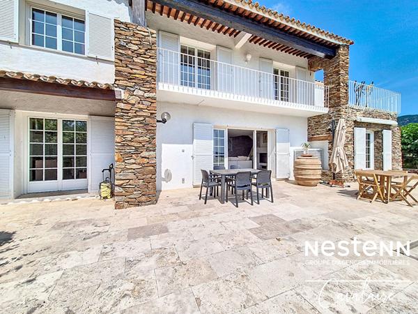 Maison Cavalaire-sur-mer 4 pièces 180 m2 vue mer et piscine