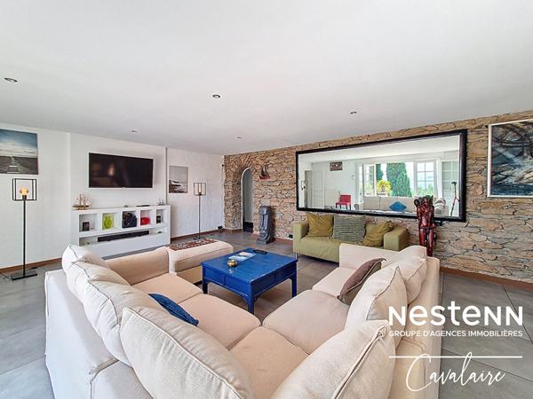 Maison Cavalaire-sur-mer 4 pièces 180 m2 vue mer et piscine