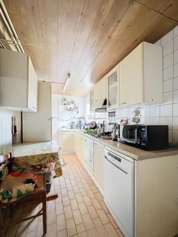 Maison de plus de 130 m2, 4 chambres proche commodités