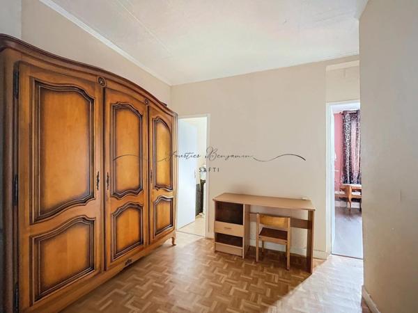 Maison de plus de 130 m2, 4 chambres proche commodités