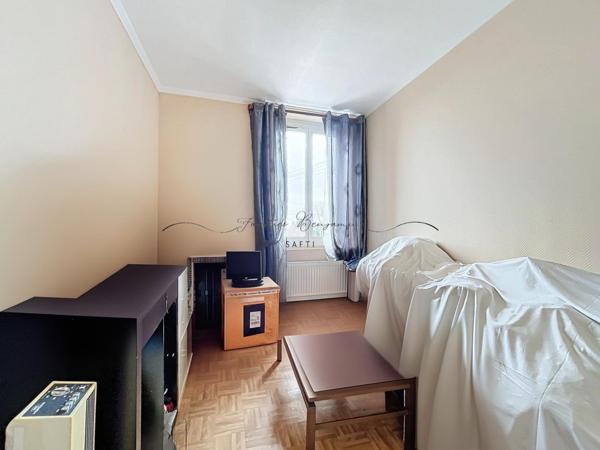 Maison de plus de 130 m2, 4 chambres proche commodités