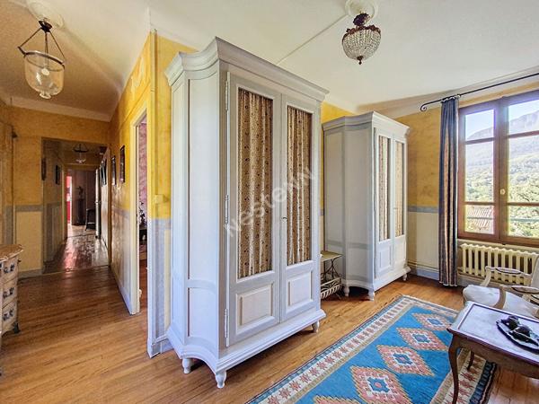 Élégante Maison de Maître à Noyers sur Jabron