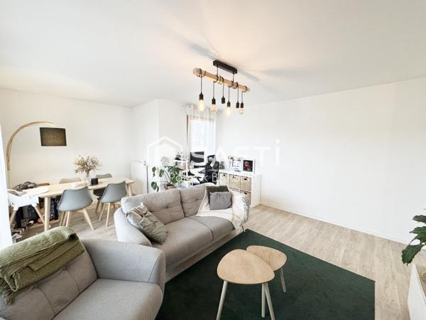 Résidence récente et dernier étage!