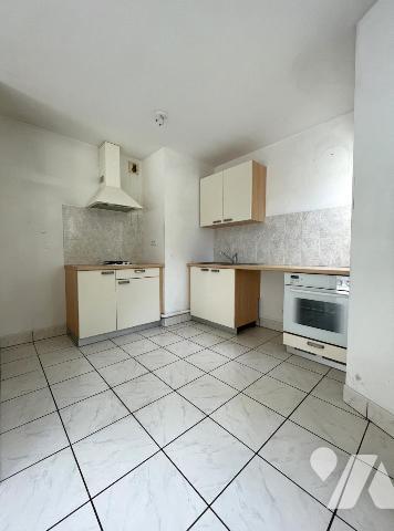 A VENDRE - NANTES - Procé - Au rez-de-chaussée - Appartement T2 d'env 42.30m² avec terrasse/jardin 
