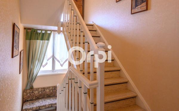 Maison à vendre    5 pièces • 150 m2 Valenciennes