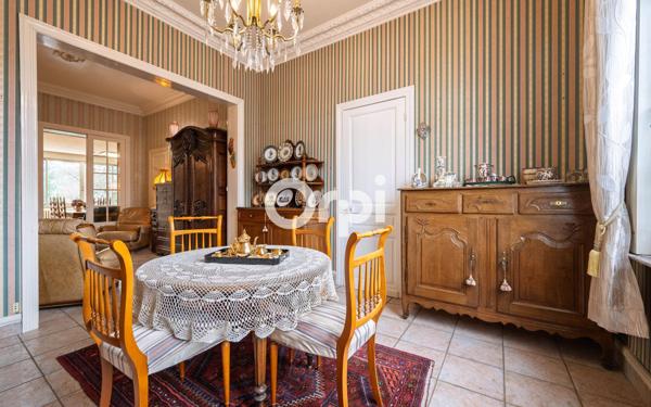 Maison à vendre    5 pièces • 150 m2 Valenciennes