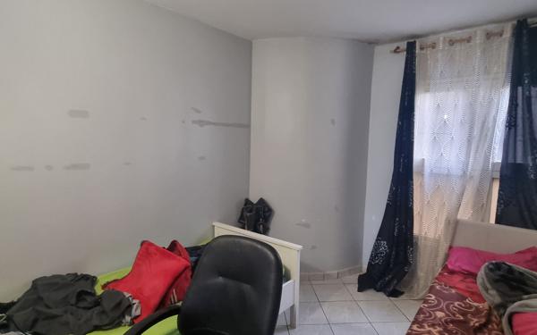 Appartement à vendre    4 pièces • 98 m2 Noisy-le-Grand