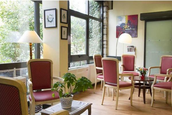 INVESTISSEMENT LOCATIF – TERRASSON LAVILLEDIEU – Résidence EHPAD Les Quatre Saisons - 7 % de rentabilité