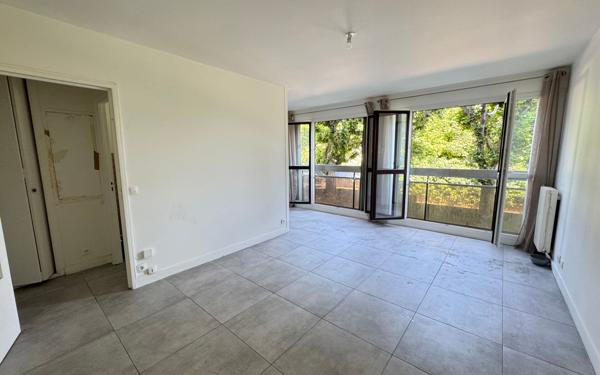 Appartement à vendre    2 pièces • 40,81 m2 Fontenay-aux-Roses