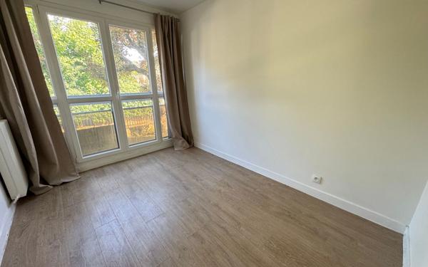 Appartement à vendre    2 pièces • 40,81 m2 Fontenay-aux-Roses