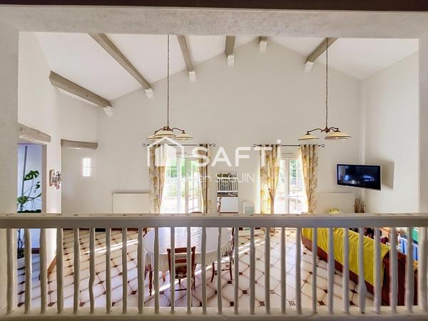 Pavillon familial 4 chambres, bien entretenu, grand garage, sur un beau terrain clos