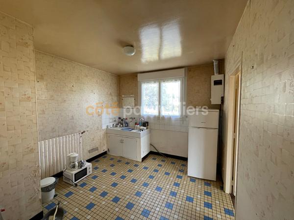 Vente
                Maison70 m² - 3 Pièces -
                    PONTIVY (56300)