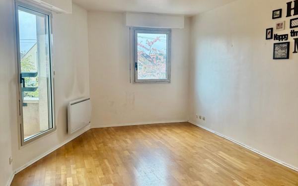 Appartement à vendre    3 pièces • 64,71 m2 Noisy-le-Grand