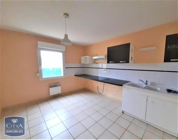 Maison à louer 4 pièces 82.67m² Cahors (46000)