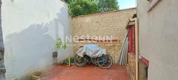 Maison de ville 3 chambres avec une cour centre-ville Etampes