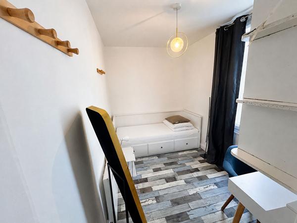 Appartement T4 meublé - 82 m² - Centre-ville / Ruban Bleu