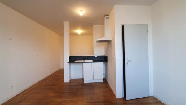 APT T2 LUMINEUX DE 38.34 M2