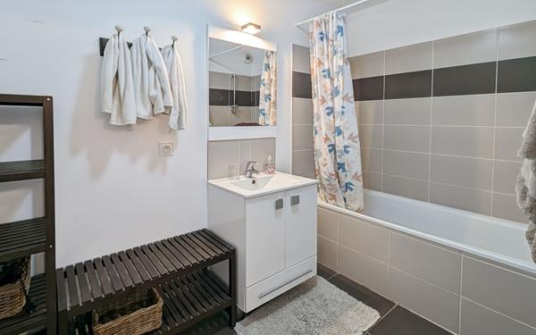 Appartement à vendre    3 pièces • 70 m2 Cannes