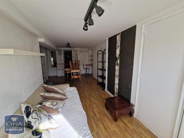 Appartement à louer 2 pièces 33.81m² Saint-Étienne (42000)