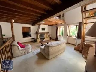 Maison à louer 2 pièces 77.6m²