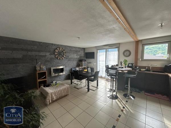 Appartement à louer 4 pièces 73.98m² Albertville (73200)