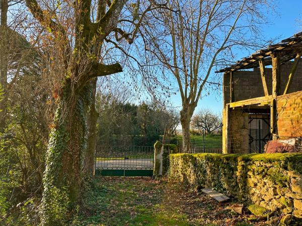 Dpt Gers (32) à vendre à LUPIAC - maison P6 de 150 m2 - terrain de 1868 m2