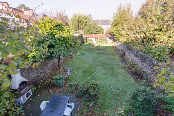 NANTES/MELLINET MAISON AVEC BEAU JARDIN/GARAGE/4 CHAMBRES