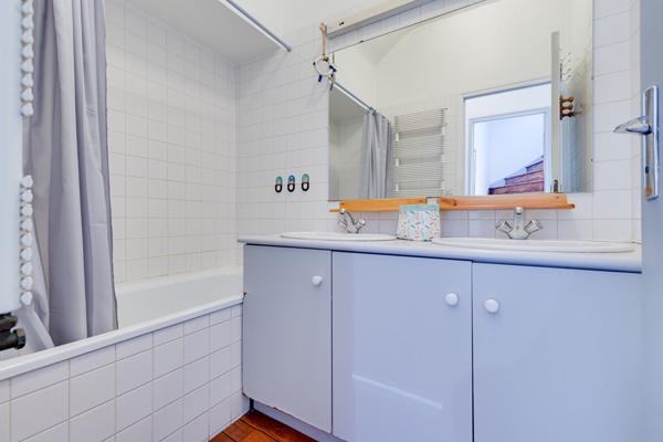 NANTES/MELLINET MAISON AVEC BEAU JARDIN/GARAGE/4 CHAMBRES