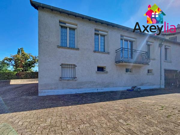 A VENDRE - ROANNE - MAISON SUR SOUS SOL AVEC GRAND GARAGE INDEPENDANT