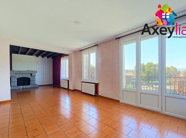 A VENDRE - ROANNE - MAISON SUR SOUS SOL AVEC GRAND GARAGE INDEPENDANT