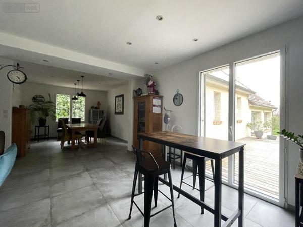 Maison à vendre à Pruillé-le-Chétif dans la Sarthe (72700), ref : 72033-395