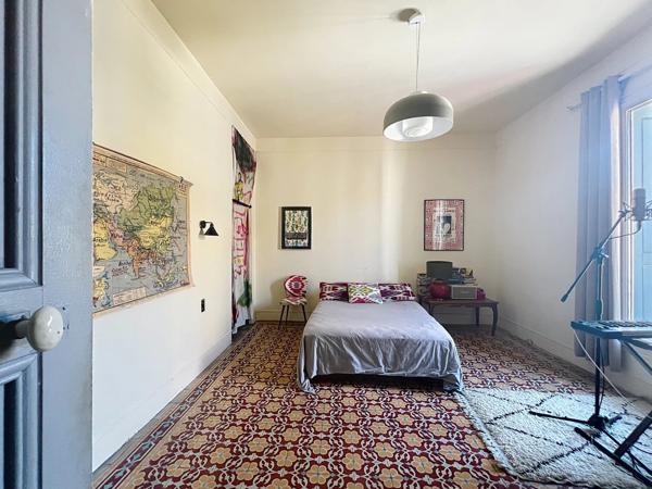 MAISON DE VILLAGE DE CARACTERE, TORREILLES