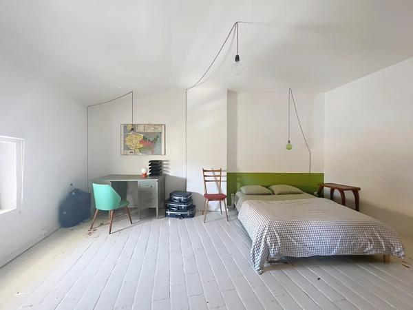 MAISON DE VILLAGE DE CARACTERE, TORREILLES