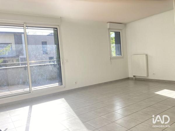 Location appartement 3 pièces 64 m² Lesquin