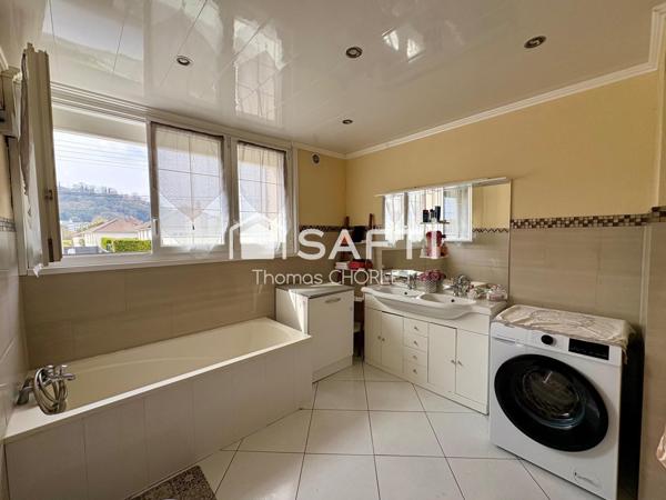 Maison familiale spacieuse et lumineuse